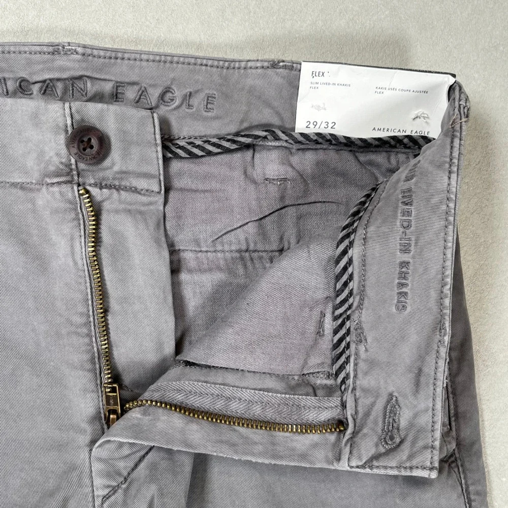 New American Eagle Slim Lived-In Khakis Mens 29x32 Gray Flex Stretch Chino Pants